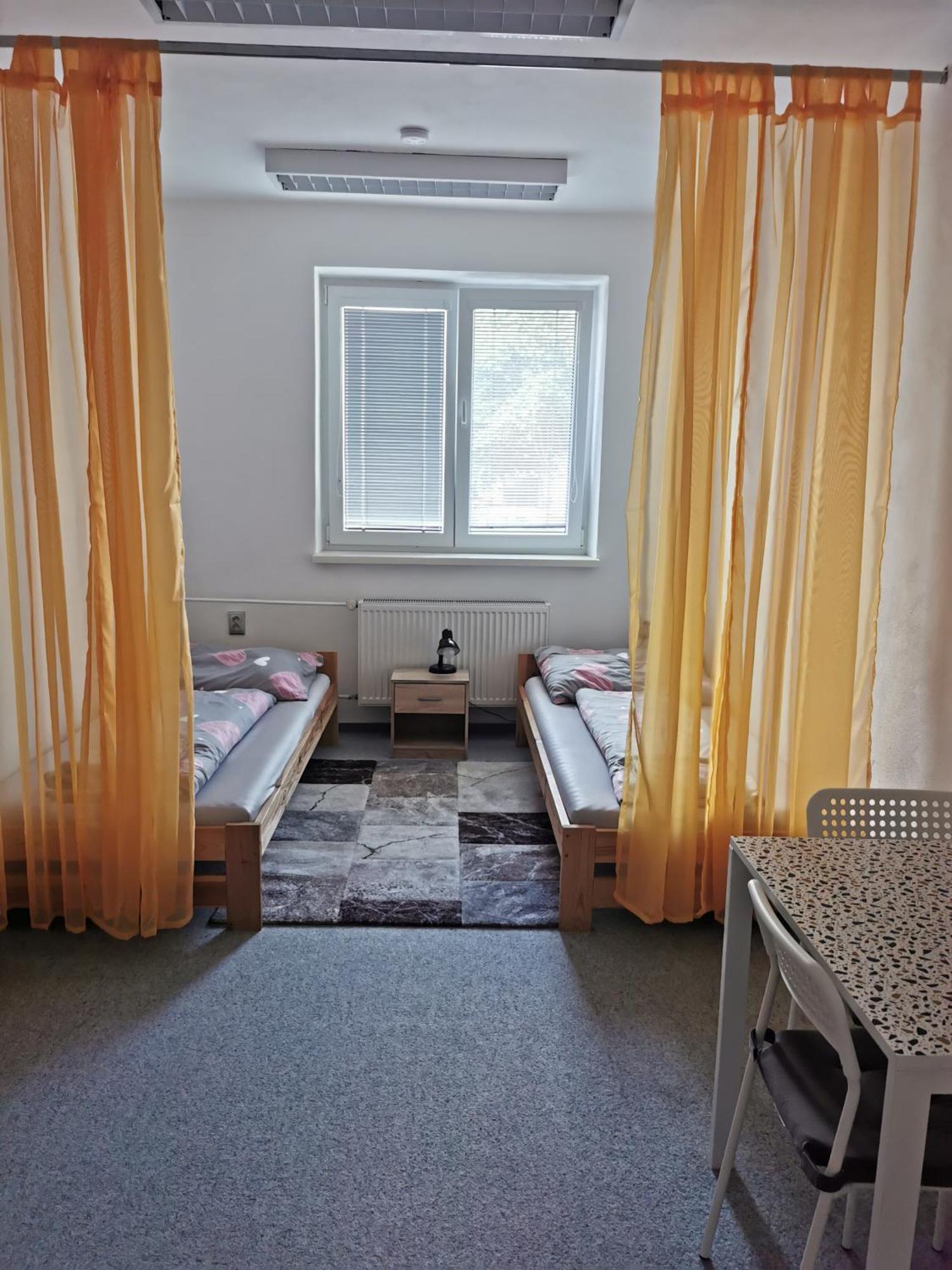 Hostel Living Bratislava By The Bus Station Zewnętrze zdjęcie