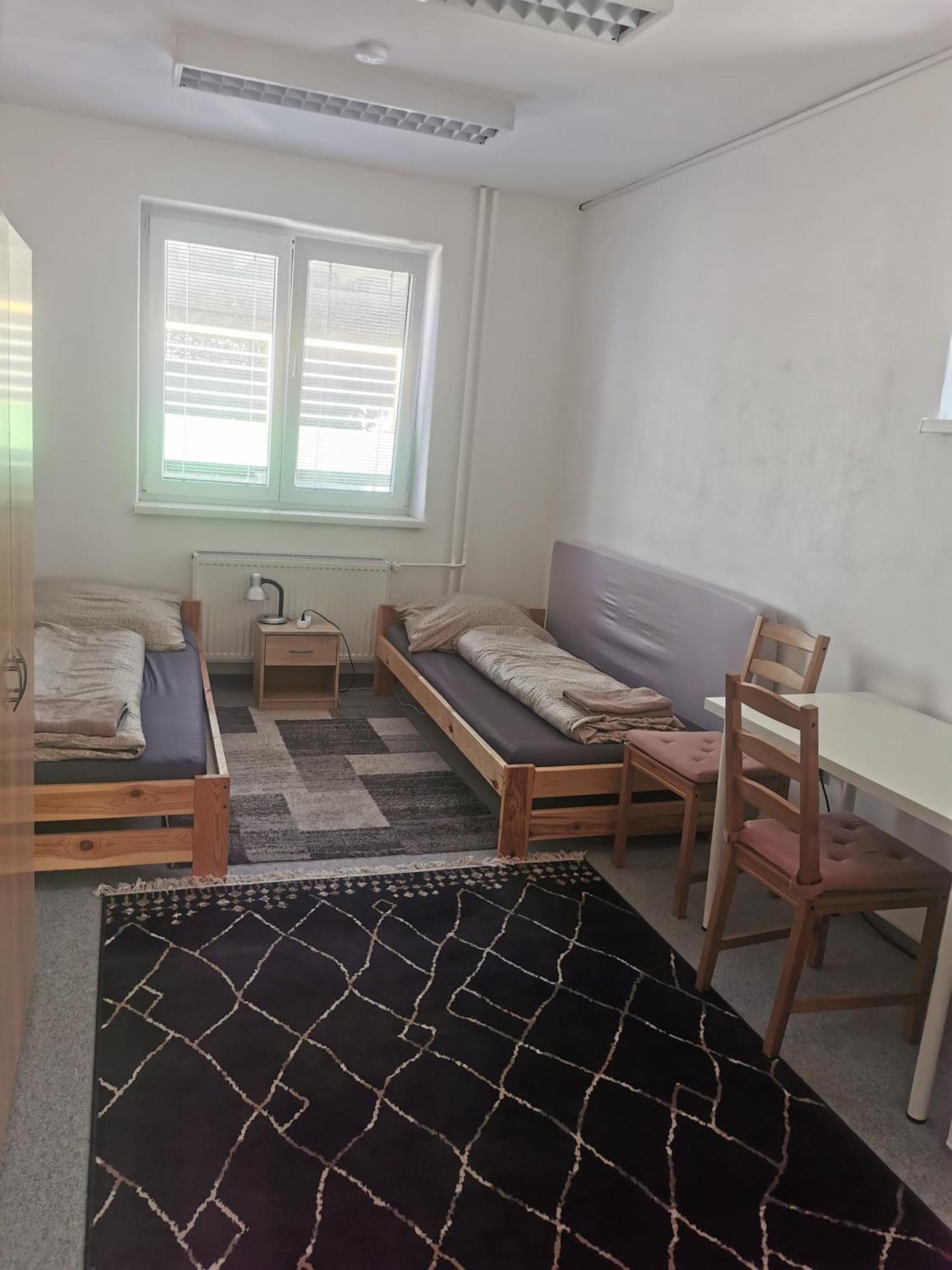 Hostel Living Bratislava By The Bus Station Zewnętrze zdjęcie