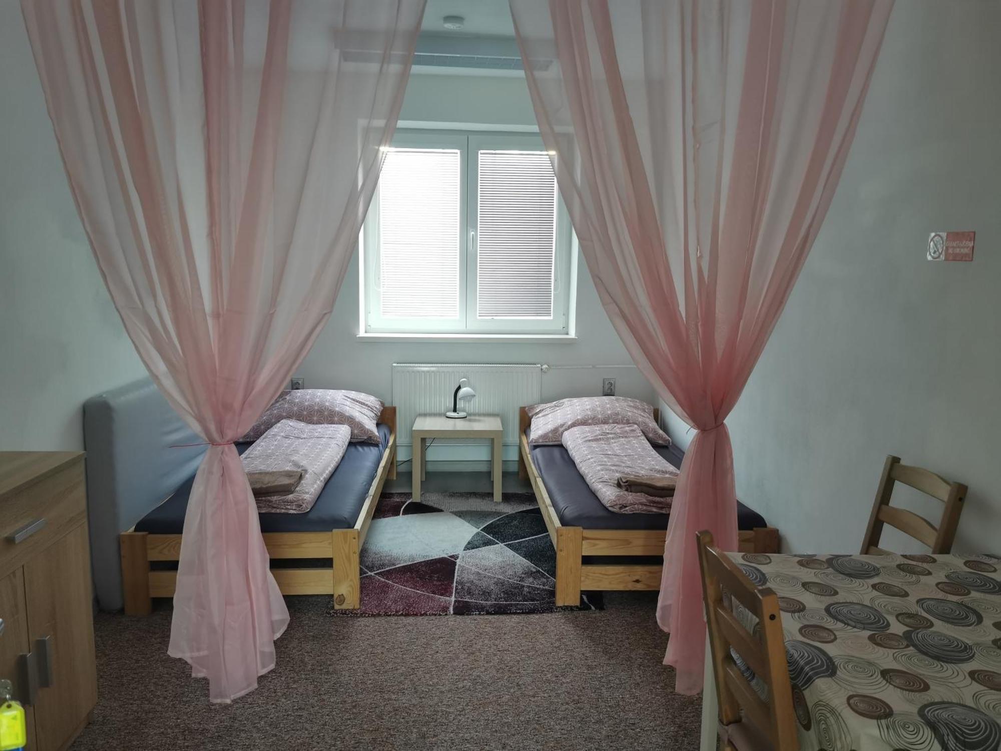 Hostel Living Bratislava By The Bus Station Zewnętrze zdjęcie